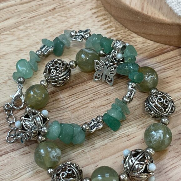 Mystery Bracelet 1lb Lot - Beaded, Cuff, Bangle, Stone, Glass, Metal, Wood - Picture 12 of 16